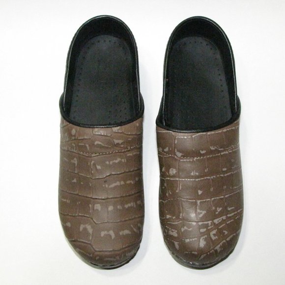 Sanita Nurses Clogs Brown Distressed Size 39 - Picture 3 of 8